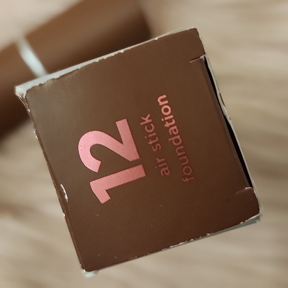 Brand New BENEFIT hello happy AIR STICK FOUNDATION - Picture 4 of 4